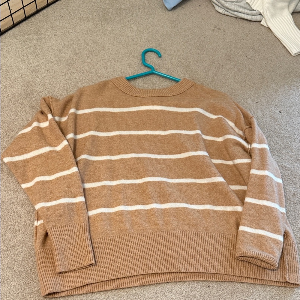 Moon & Madison Beige Knit Top